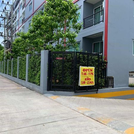 Trio Gems Condo Pattaya, Thailand Jomtien Beach Exterior foto