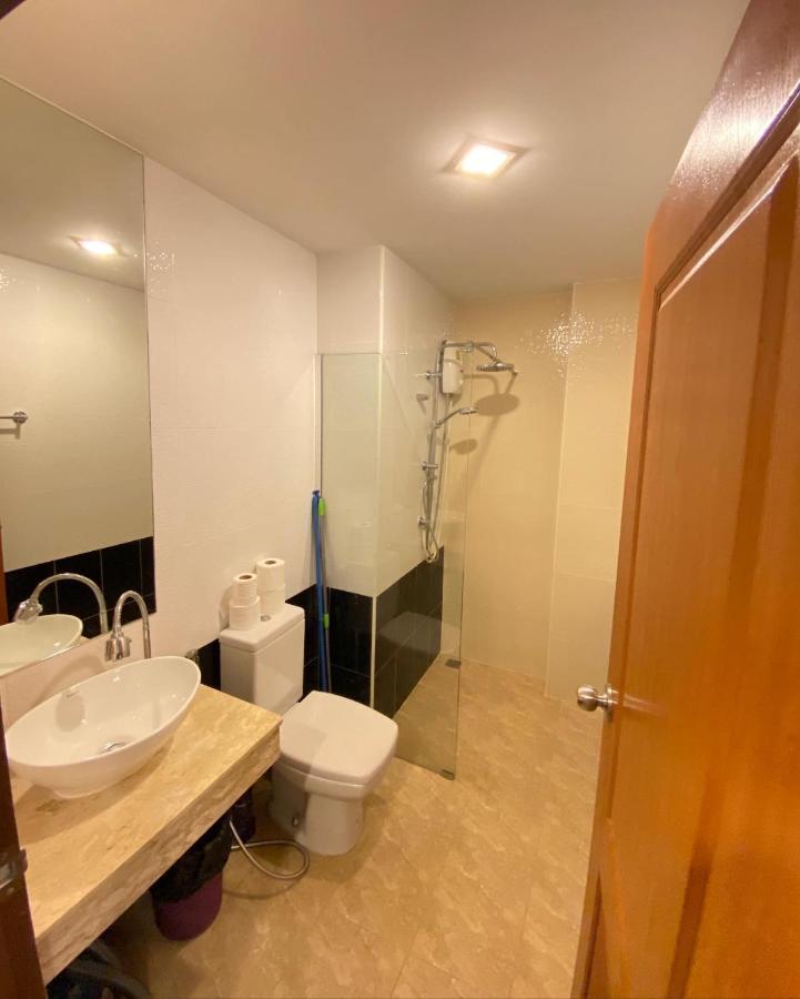 Trio Gems Condo Pattaya, Thailand Jomtien Beach Exterior foto